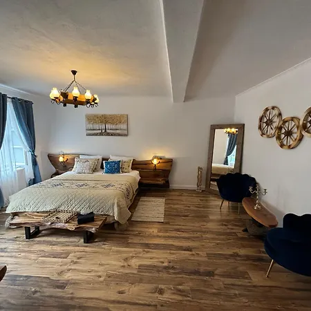 Blue House Citadel Elite Sighisoara Apartment Exterior photo
