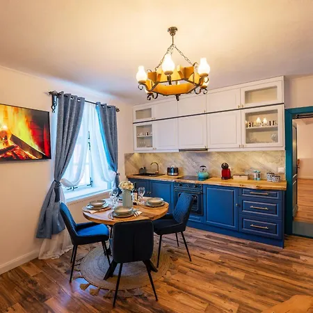 Blue House Citadel Elite Sighisoara Apartment Exterior photo